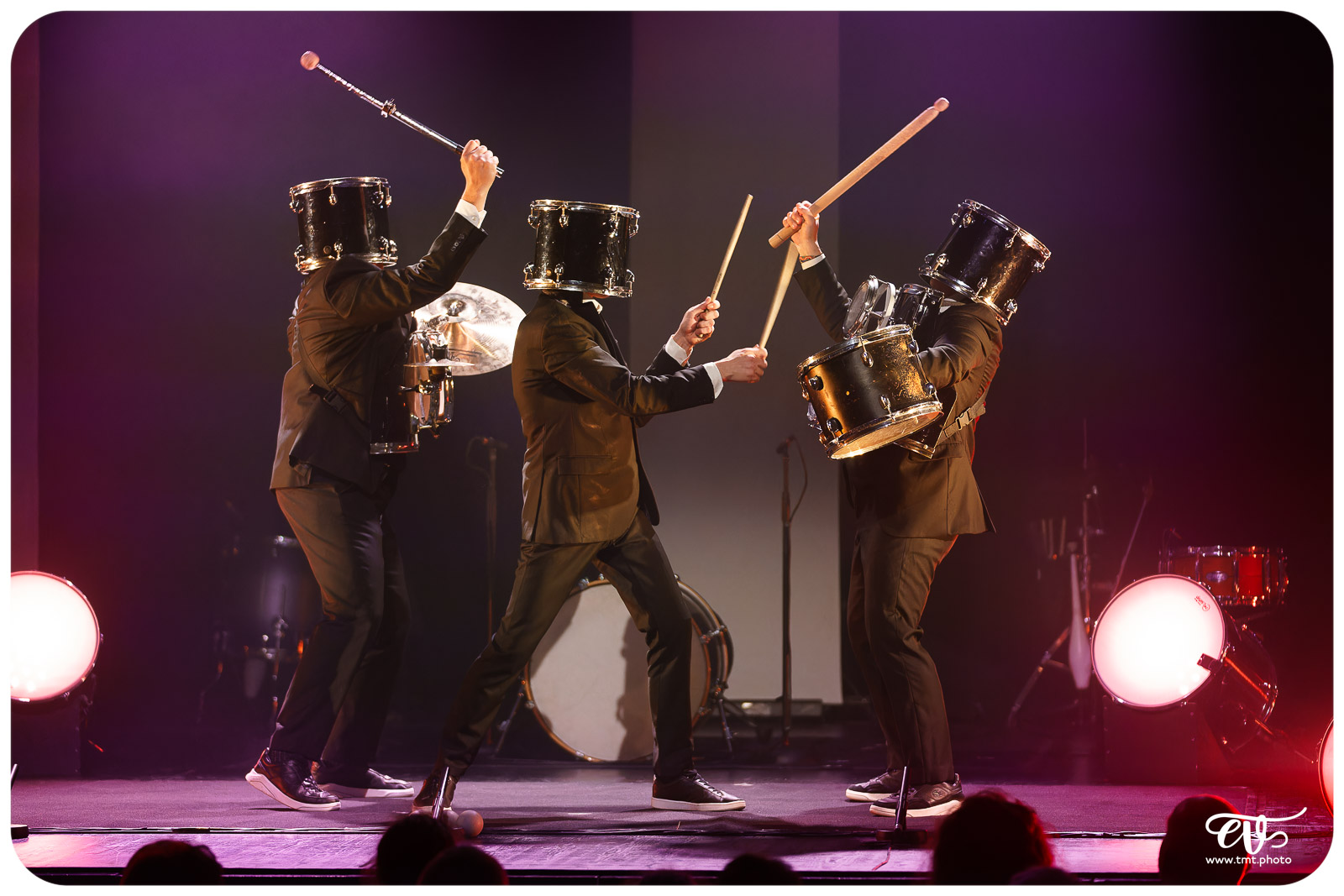 DRUM BROTHERS (LES FRÈRES COLLE)